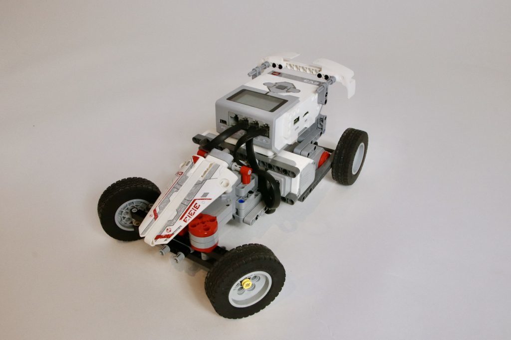 MINDSTORMS EV3 Racecar with PS4 controller